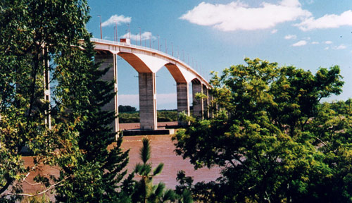 Puente Internacional José Artigas en Colón, Entre Ríos